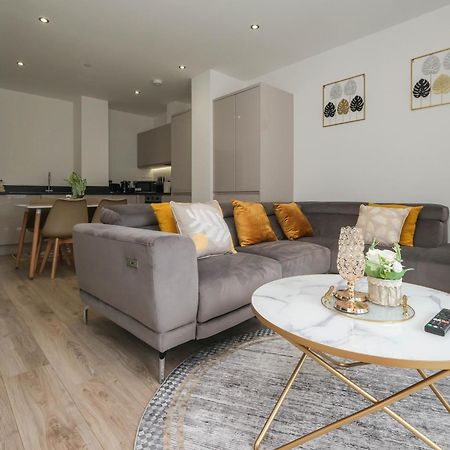 Brand New 2 Bedroom Apartment Centre Of Solihull Eksteriør bilde