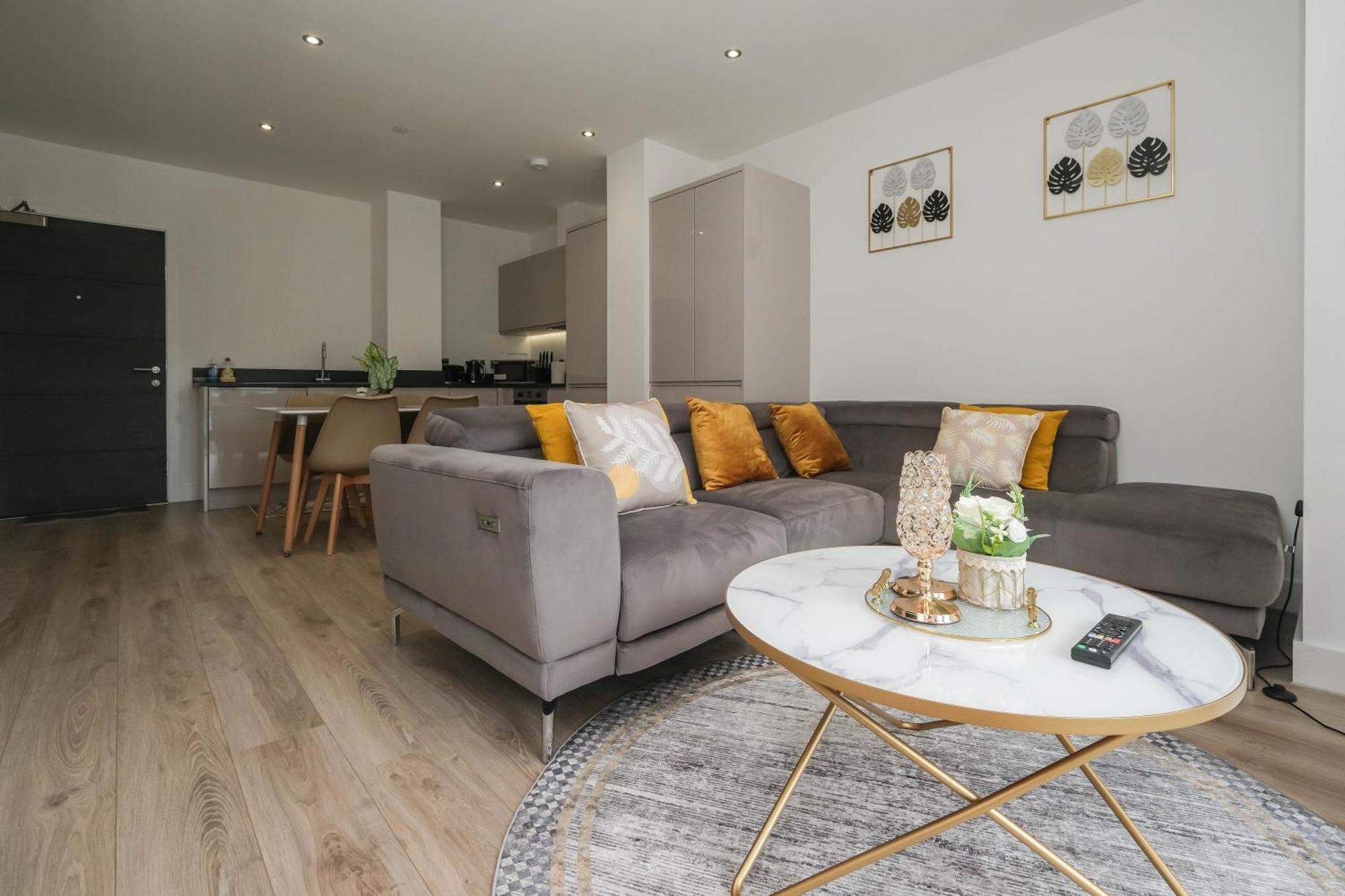 Brand New 2 Bedroom Apartment Centre Of Solihull Eksteriør bilde