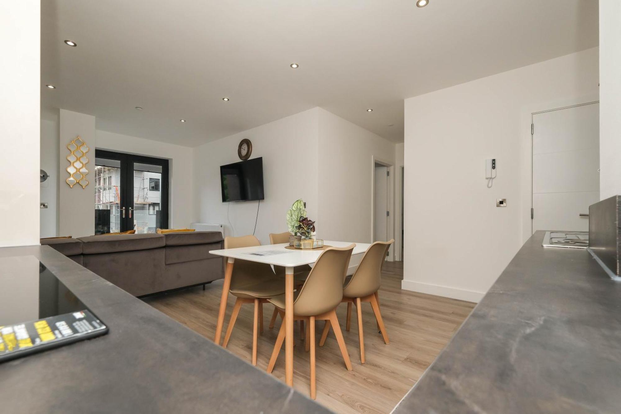 Brand New 2 Bedroom Apartment Centre Of Solihull Eksteriør bilde