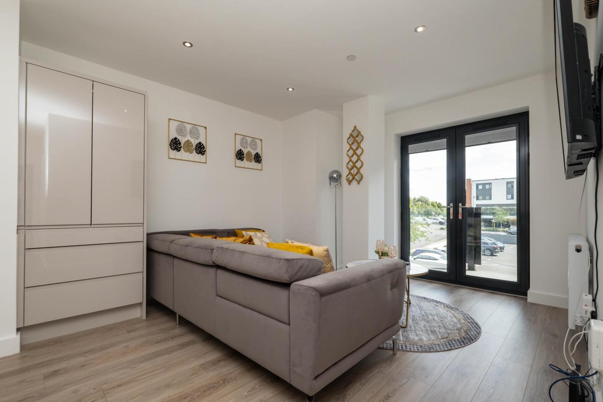 Brand New 2 Bedroom Apartment Centre Of Solihull Eksteriør bilde