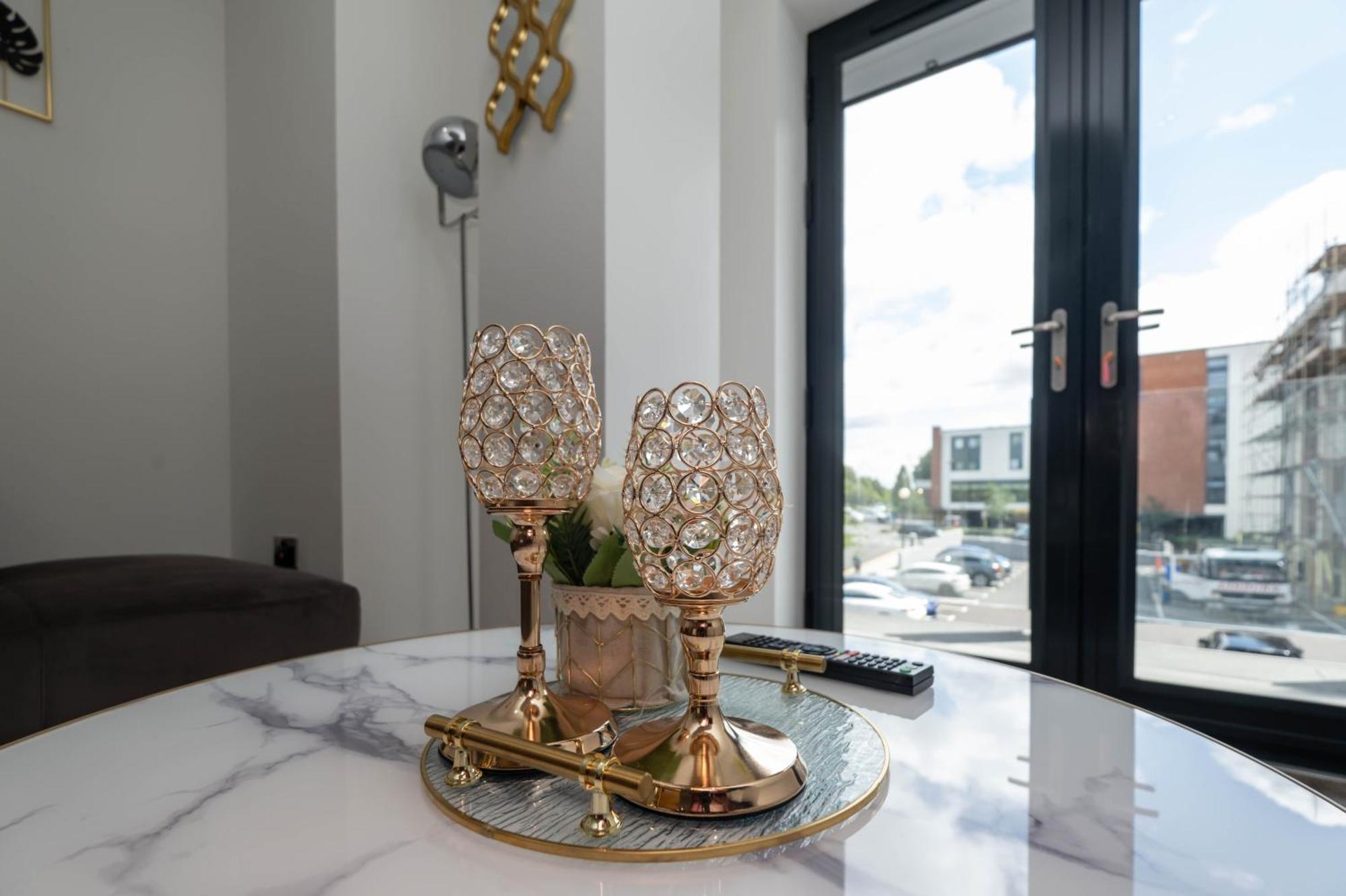Brand New 2 Bedroom Apartment Centre Of Solihull Eksteriør bilde